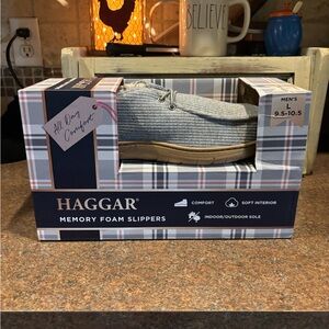 Haggar Men’s Light Gray Knit Memory Foam Slip-On Slippers